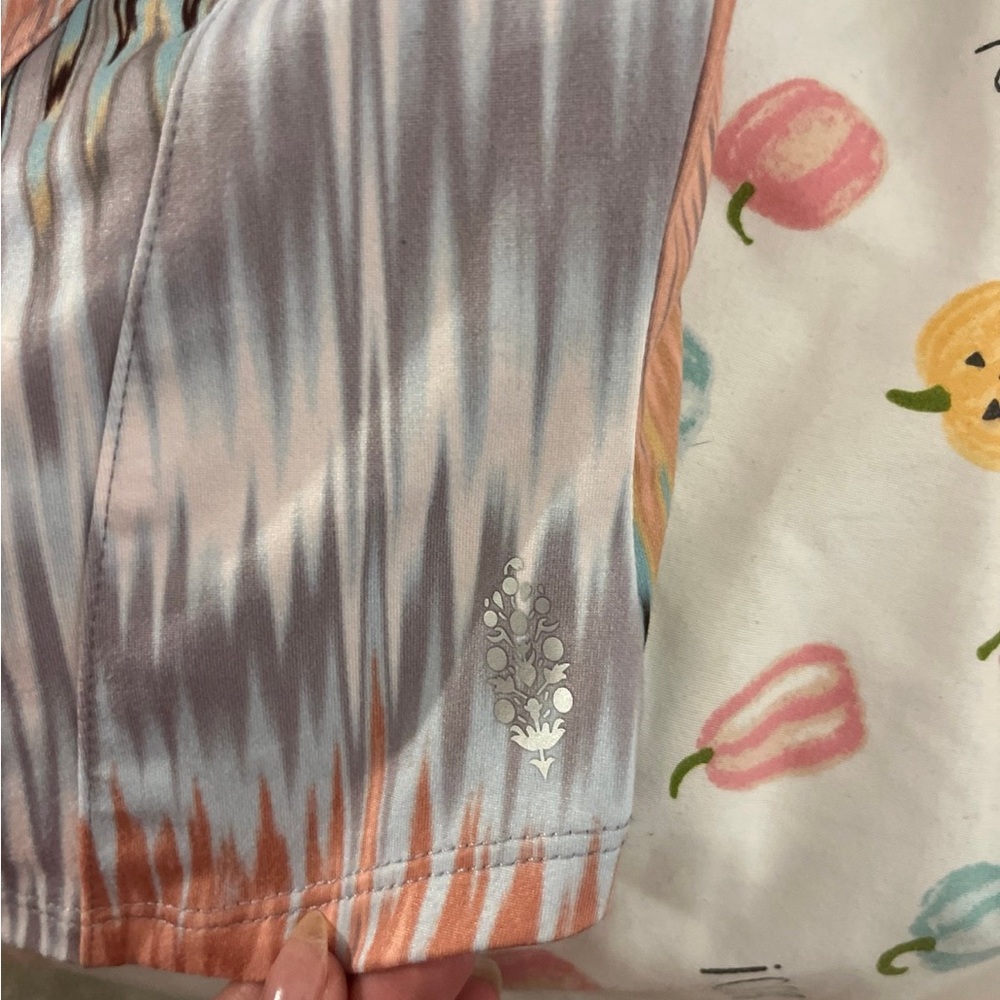 Free people movement tank - Picture 5 of 5
